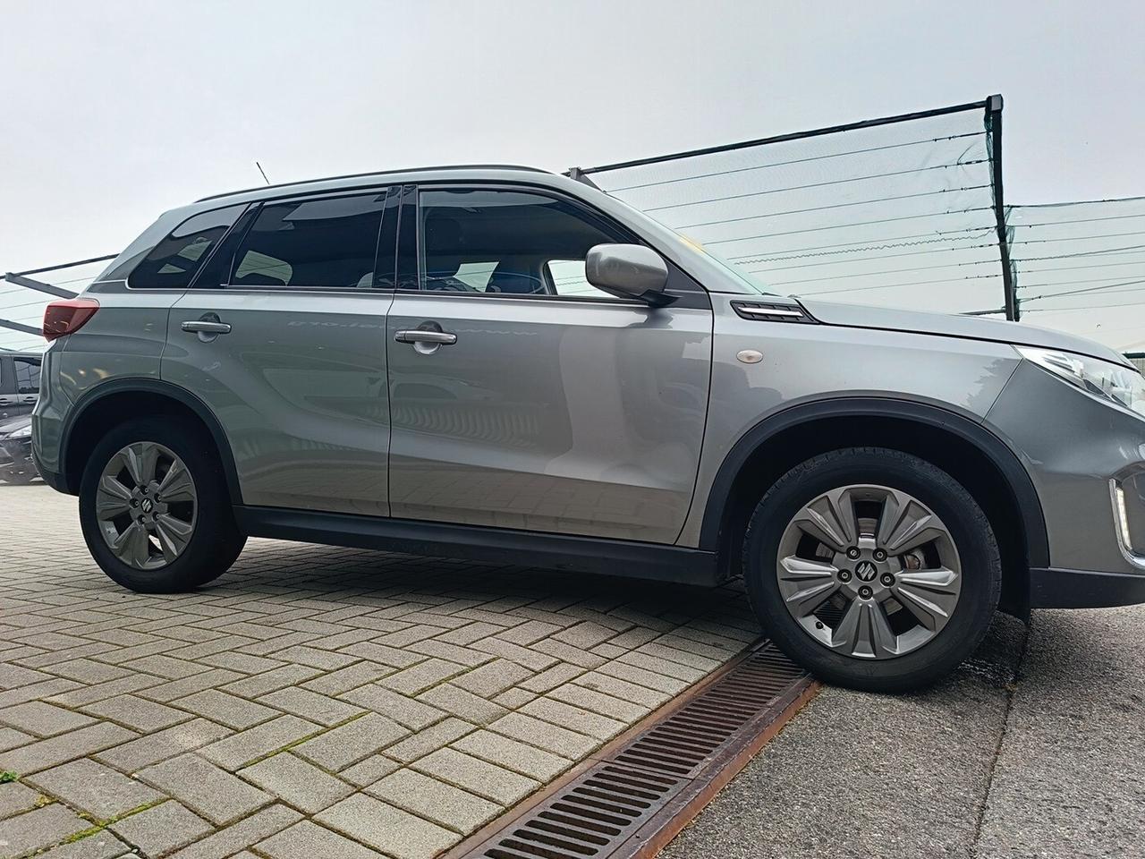 Suzuki Vitara 1.0 Boosterjet Cool 110 cv 2wd