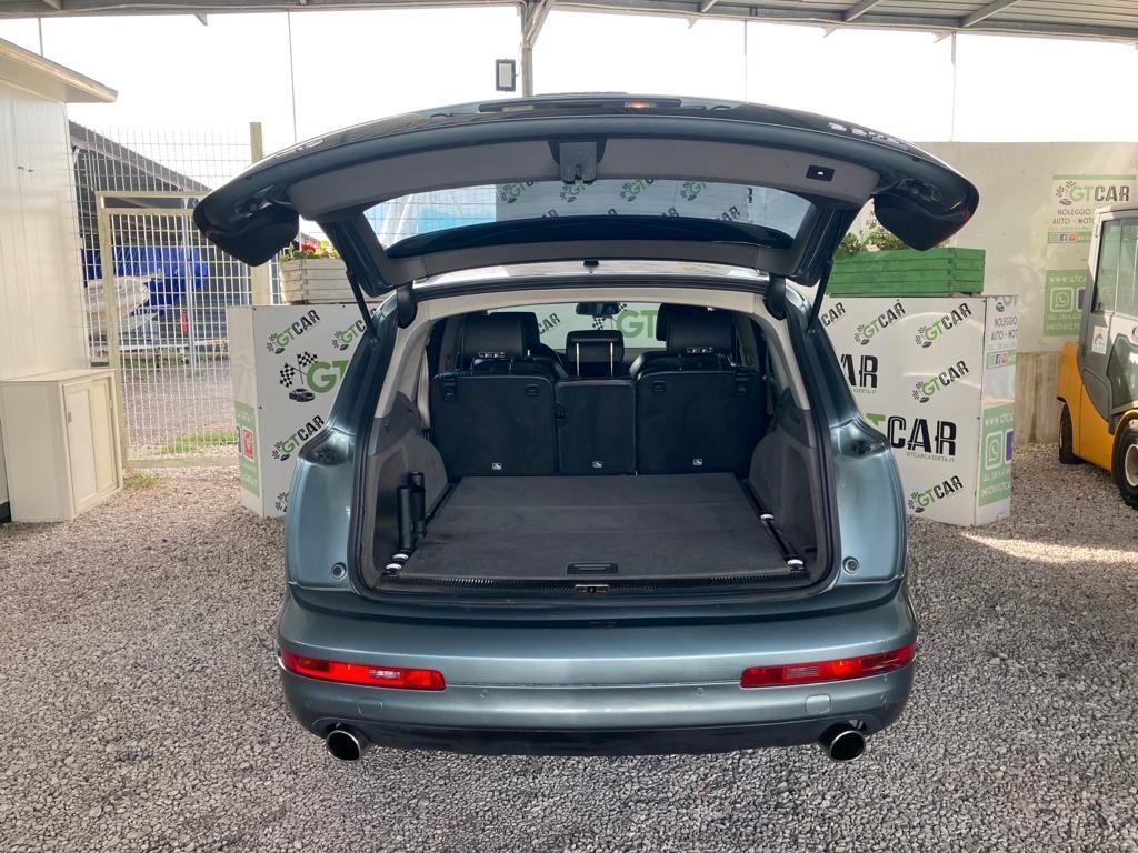 Audi Q7 3.0 V6 TDI 233CV quattro tiptronic