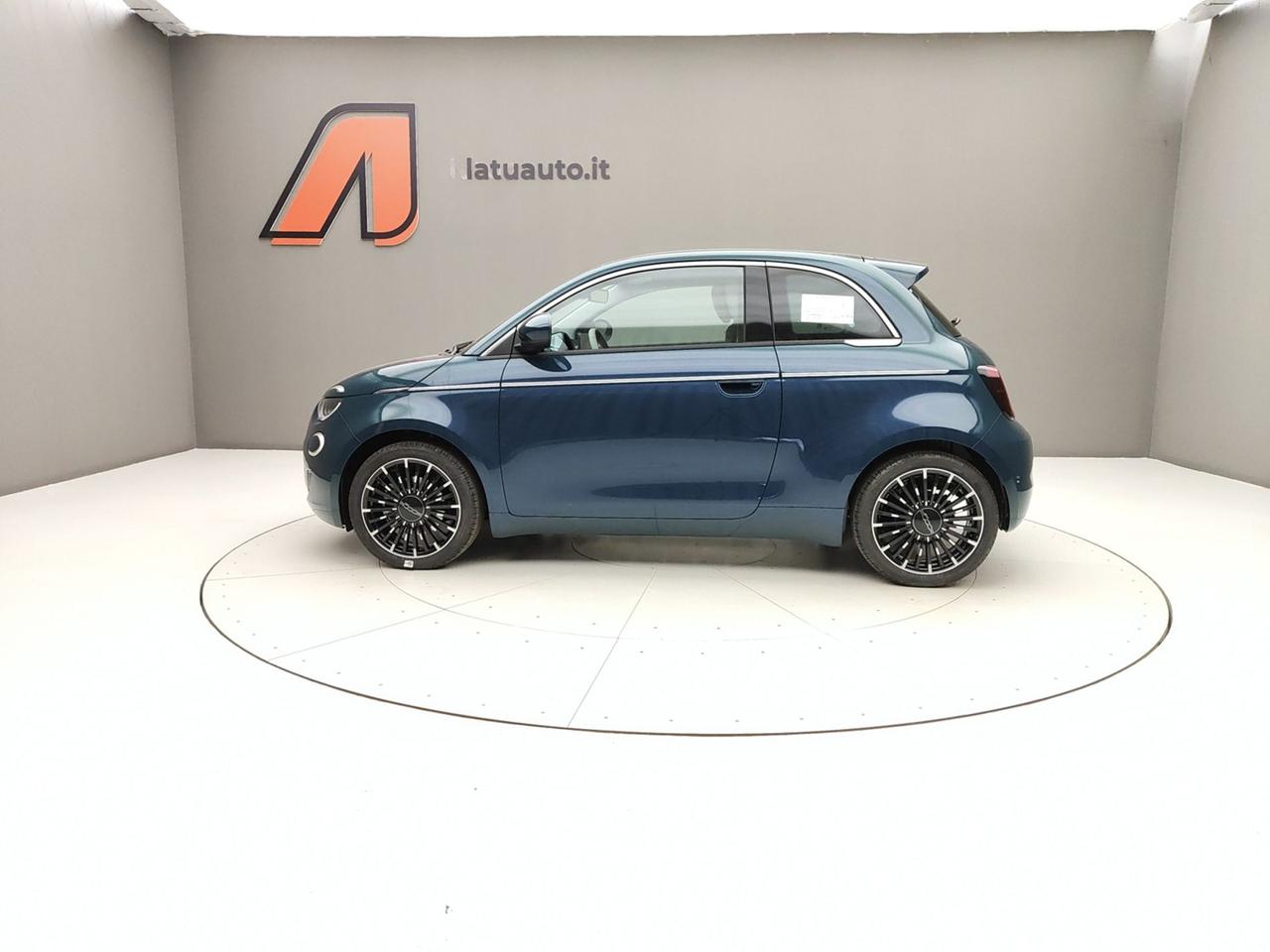 FIAT 500e 118CV 42KW LA PRIMA