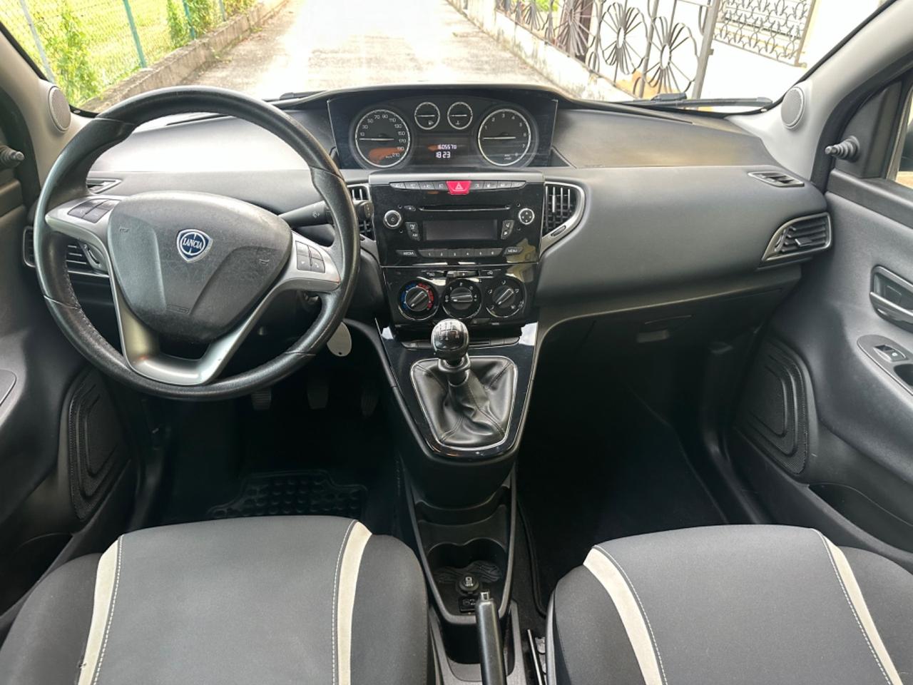 Lancia Ypsilon 1.2 69 CV 5 porte GPL Ecochic Gold
