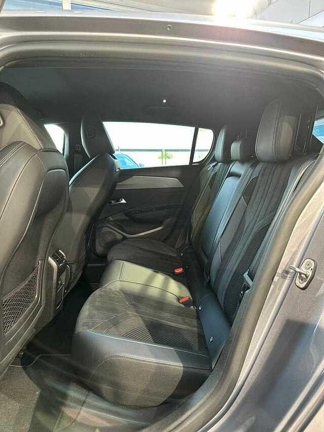 Peugeot 308 BlueHDi 130 S&S EAT8 GT