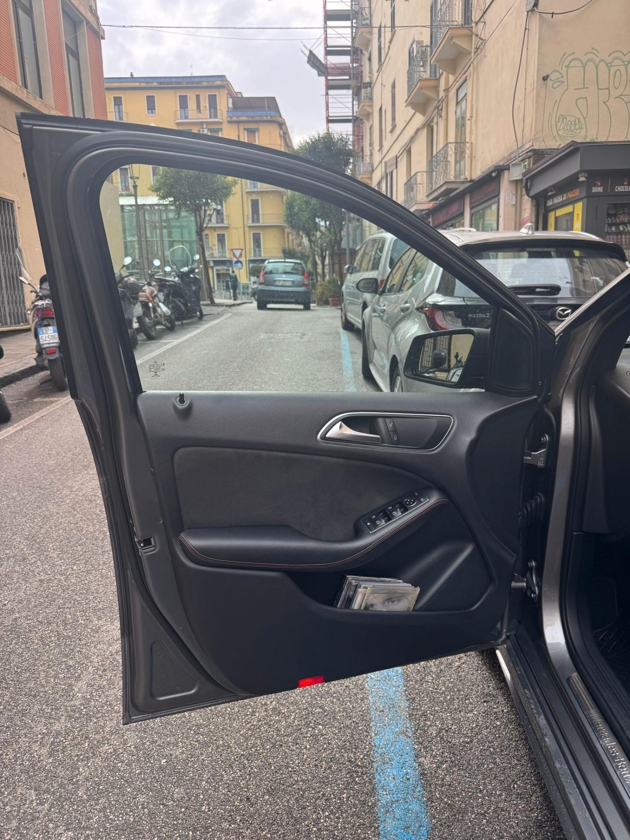 Mercedes-benz B 200 d Automatic Sport