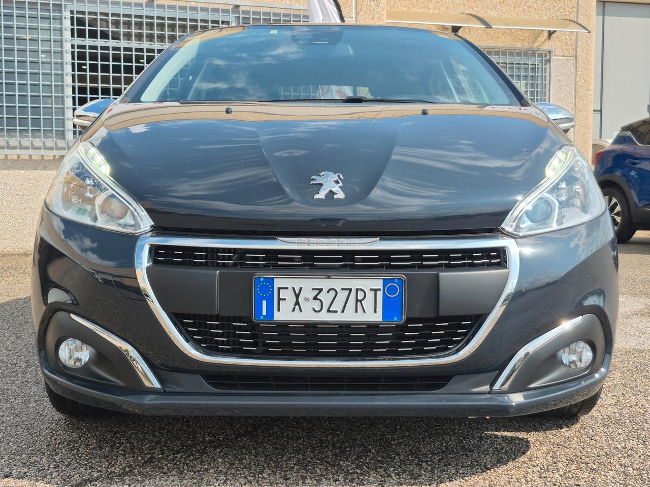 Peugeot 208 BlueHDi 100 S&S 5 porte Signature