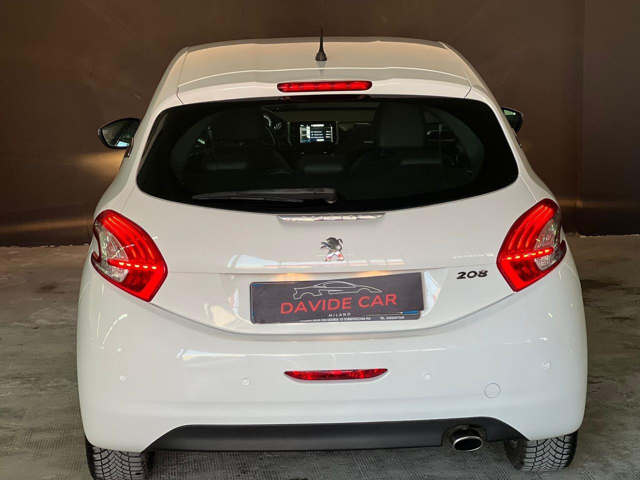 Peugeot 208 1.2 VTi 82 CV 3 porte Serie Speciale S