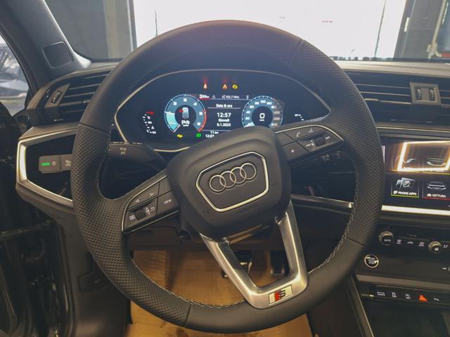 AUDI Q3 SPB 35 TDI S tronic S line edition