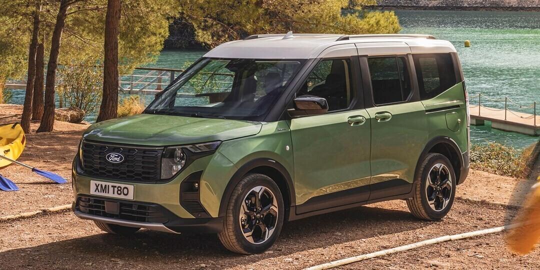 Ford Tourneo Courier E-Tourneo Courier 43kWh PC Titanium