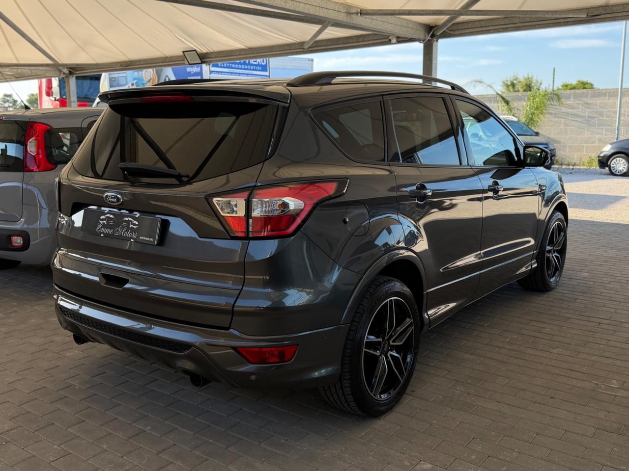 Ford Kuga 1.5 TDCI 120 CV ST-Line