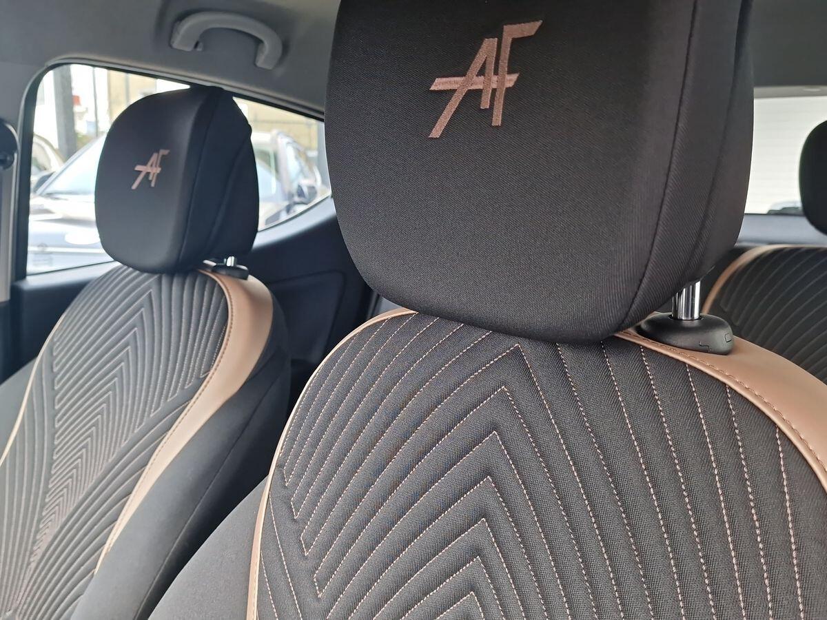 KM0 - LANCIA YPSILON 1.0 IBRIDO ALBERTA FERRETTI