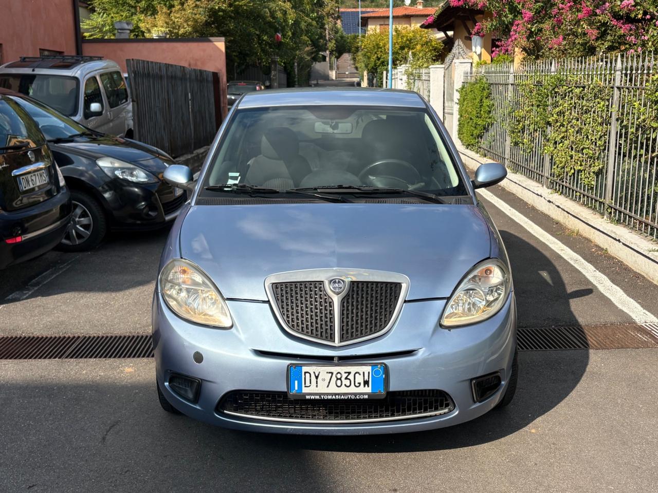 Lancia Ypsilon 1.3 MJT 90 CV Platino