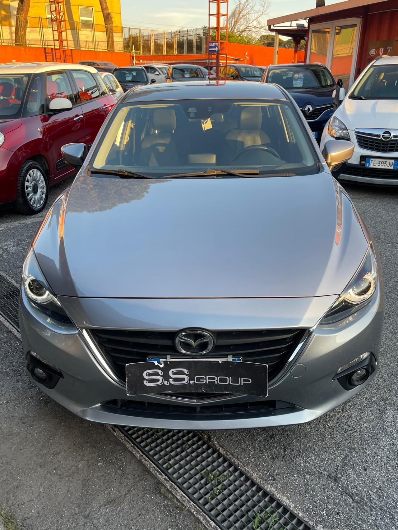 Mazda3 2.2 Skyactiv-D Exceed-unipro-rate-garanzia