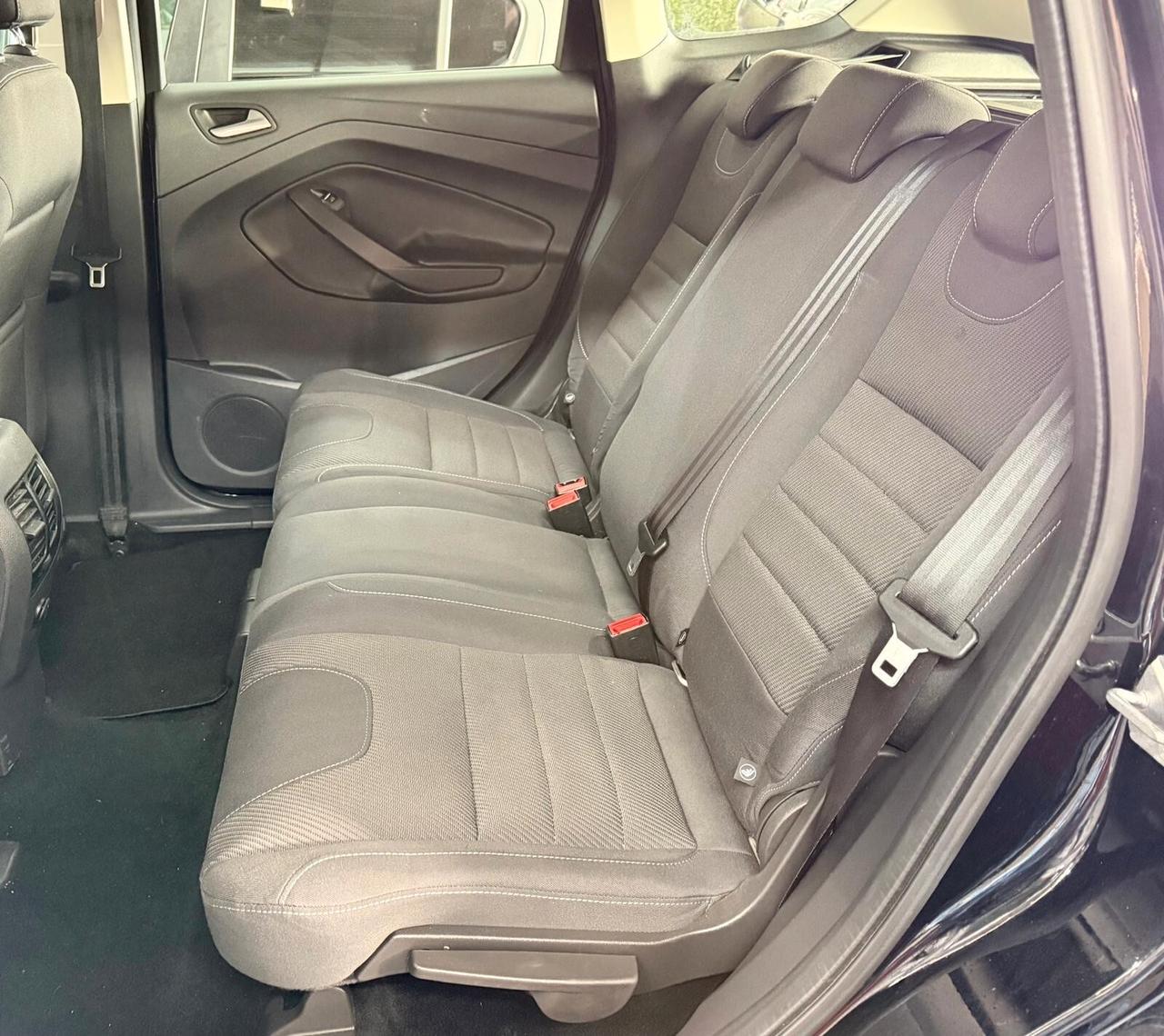 Ford Kuga 2.0 TDCI 150 CV S&S 2WD Business