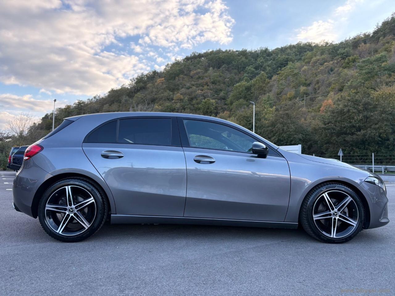 MERCEDES-BENZ A 180 d Automatic Sport
