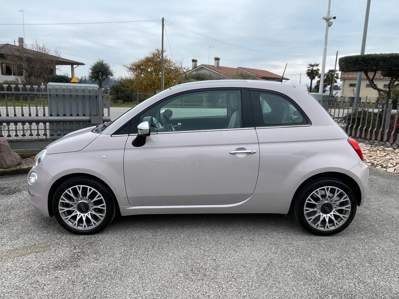 Fiat 500 1.0 Hybrid Dolcevita 18200 km