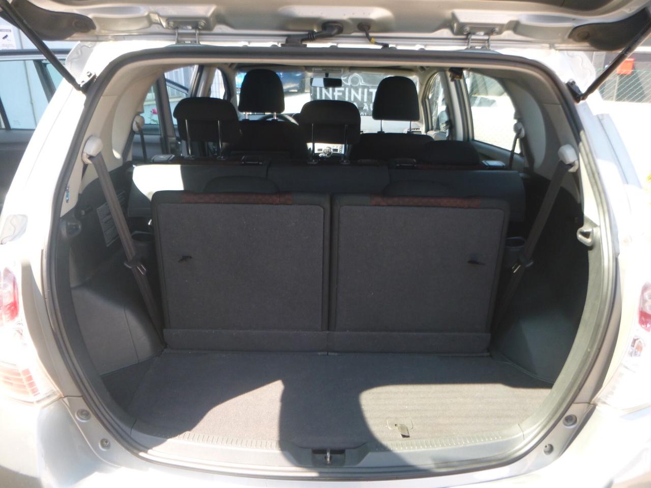 Toyota Verso 2.0 D Sol 7 posti