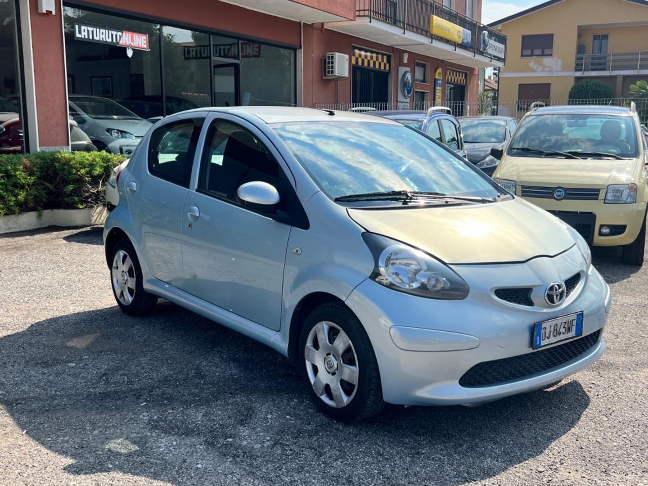 Toyota Aygo 1.0 12V VVT-i 5 porte