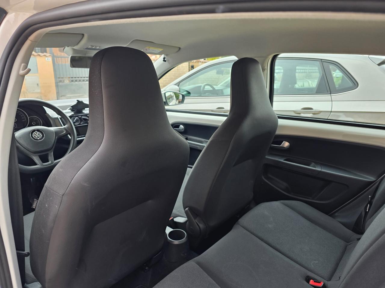 Volkswagen up! 1.0 75 CV 5p. move