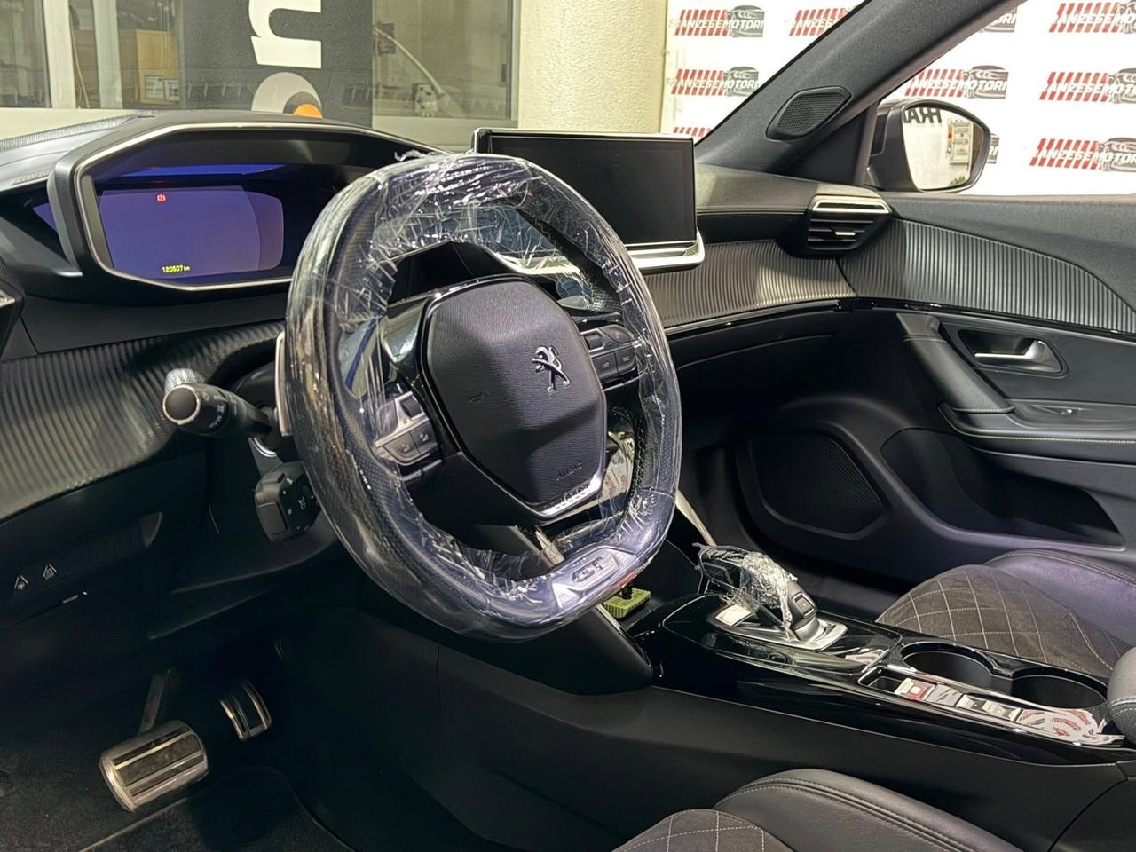 Peugeot 2008 BlueHDi 130 S&S EAT8 GT