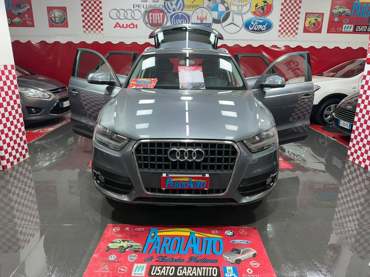 Audi Q3 2.0 TDI 140cv Business plus - 2012