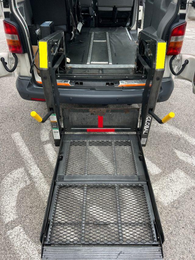 VOLKSWAGEN Caravelle PL / TA 1.9 TDI TRASPORTO DISABILI