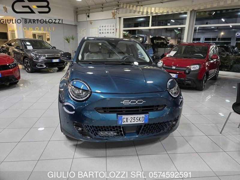FIAT 600 600 Hybrid 110 CV DCT MHEV La Prima
