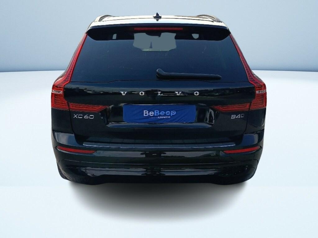 Volvo XC60 2.0 B4 Core AWD automatico