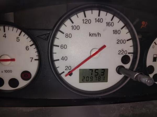 Ford Fiesta 1.2i 16V cat 5 porte Ghia