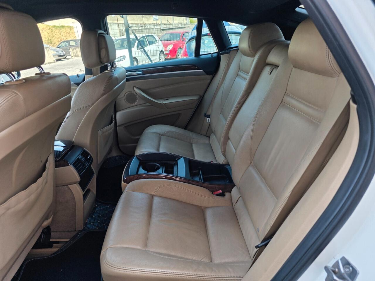 Bmw X6 xDrive30d Futura- SCHERMO GRANDE - PEDANE - ALLESTIMENTO M
