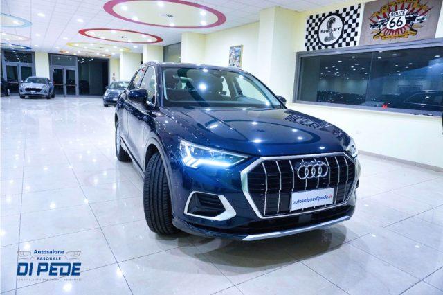 AUDI Q3 40 TDI quattro S tronic Business Advanced