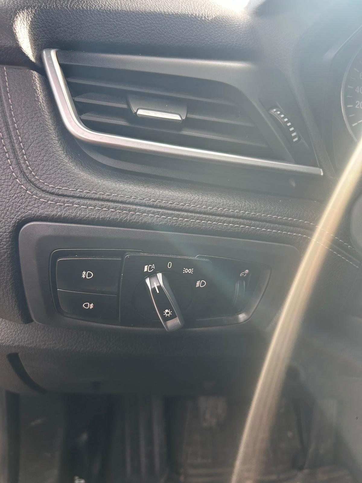 Bmw 2er Active Tourer 218d Sport