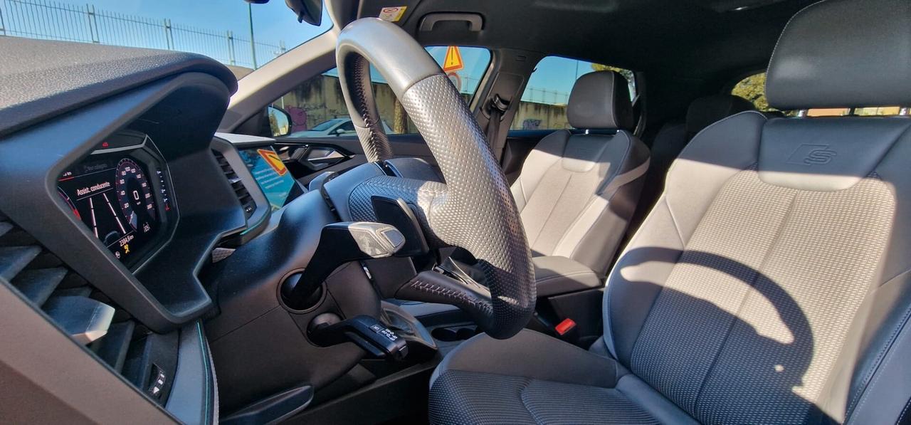 Audi A1 SPB 35 TFSI S tronic line edition