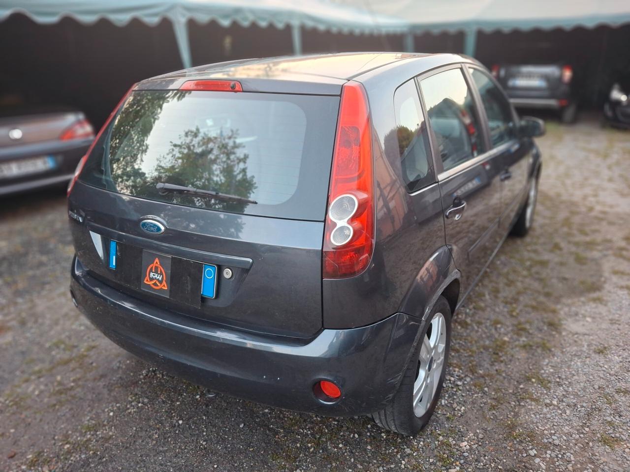 Ford Fiesta MECCANICA OTTIMA OK NEOPATENTATI!