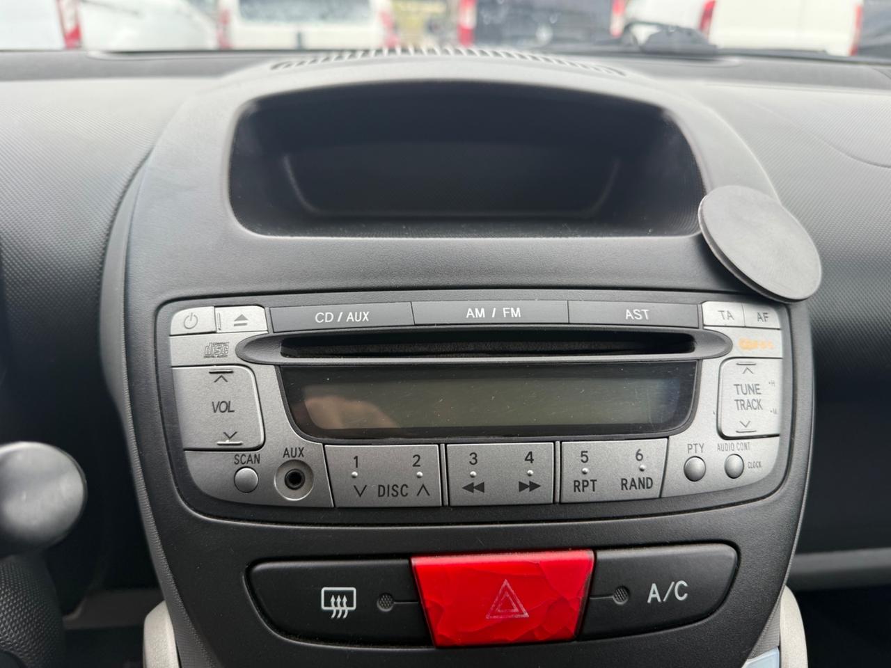 Toyota Aygo 1.0 12V VVT-i 5 porte