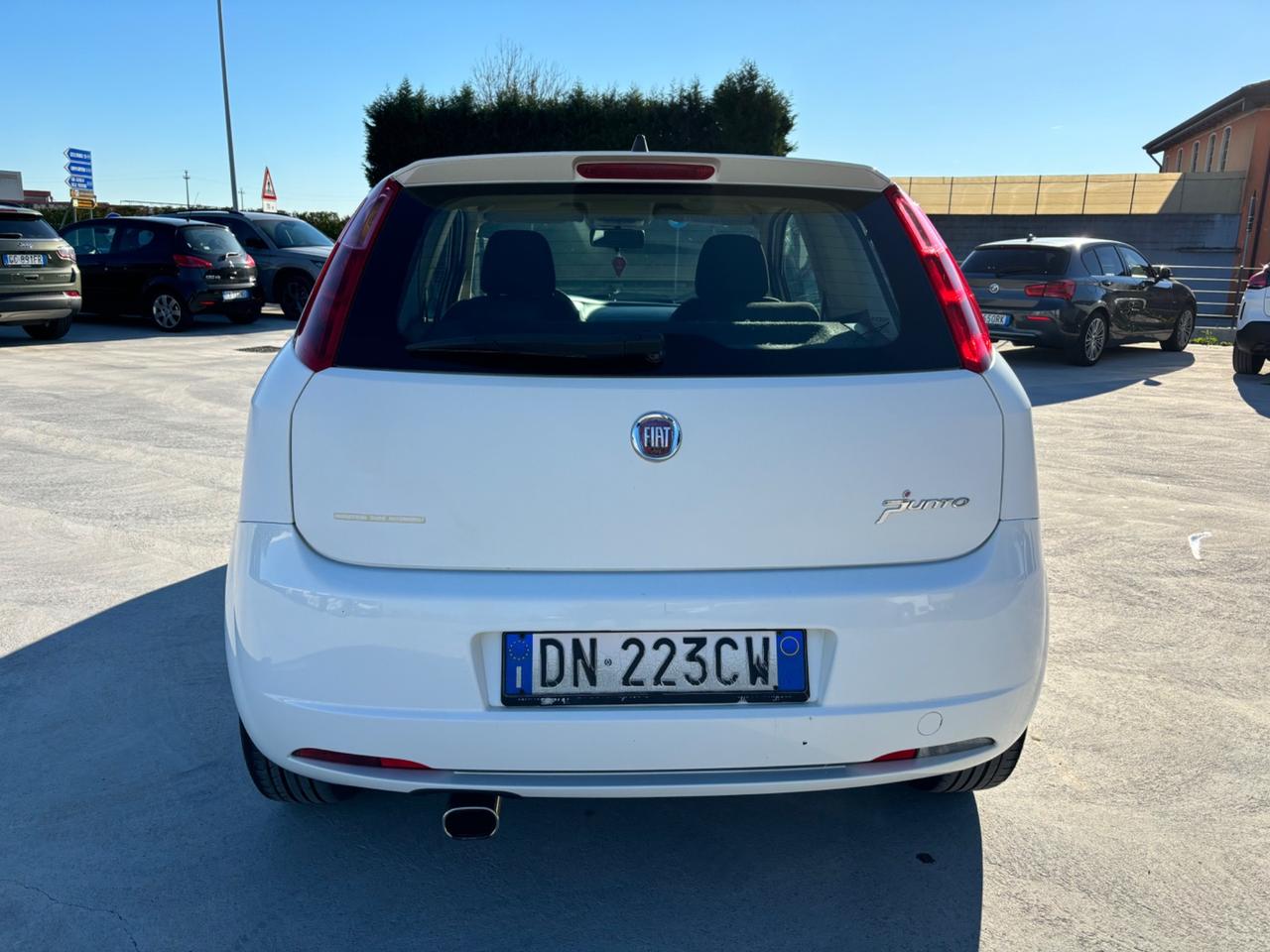 Fiat Grande Punto Grande Punto 1.4 Starjet 16V 3 porte Sport