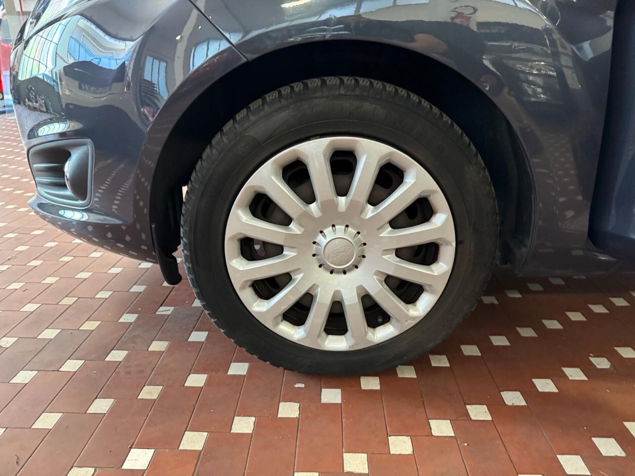 Ford Fiesta 1.2 60CV 5 porte - UNICO PROPRIETARIO