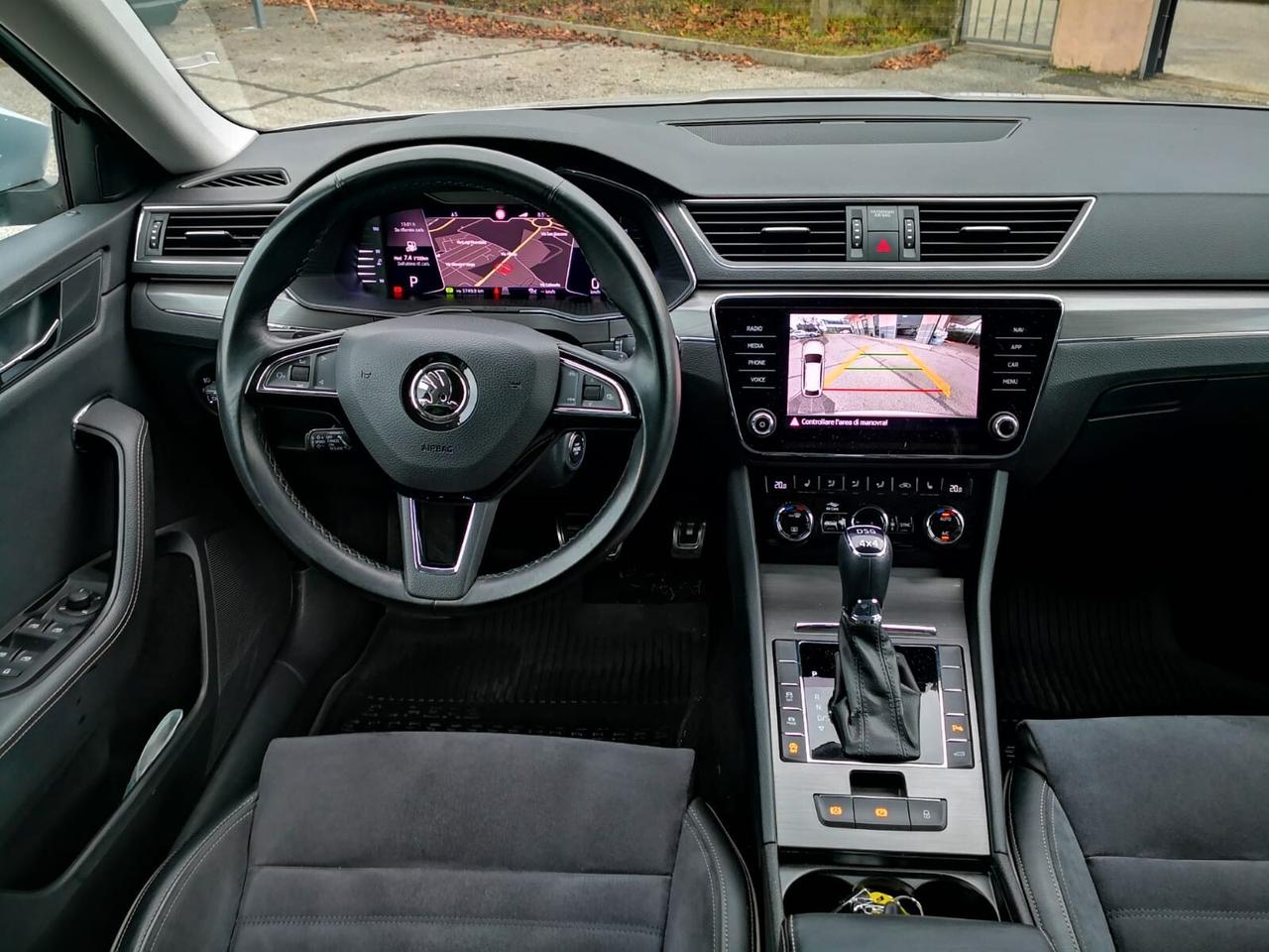 Skoda Superb 2.0 TDI 190 CV SCR DSG 4x4 Wagon Scout