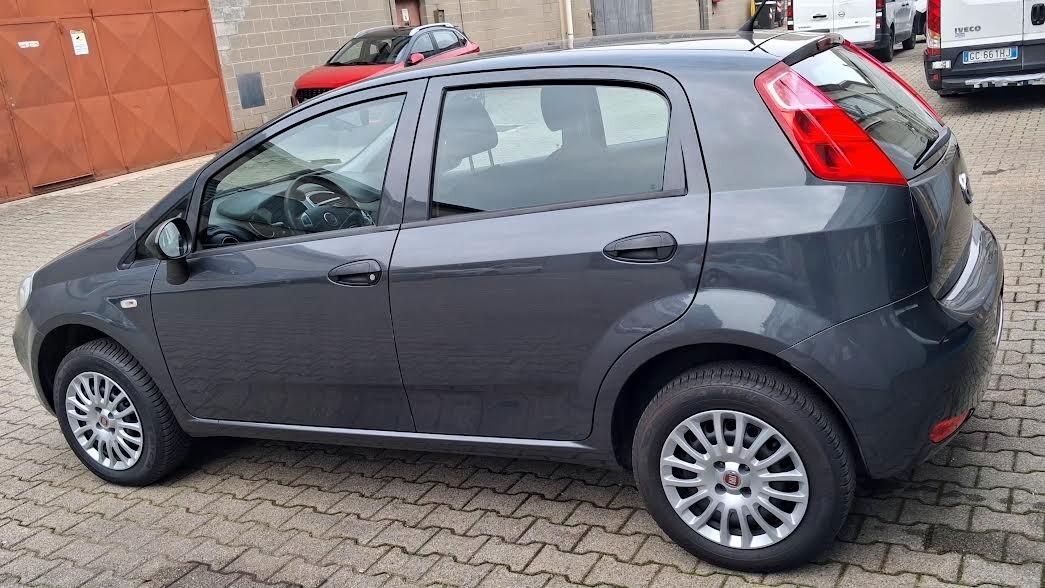 Fiat Punto 1.4 8V 5 porte Natural Power Street E6b