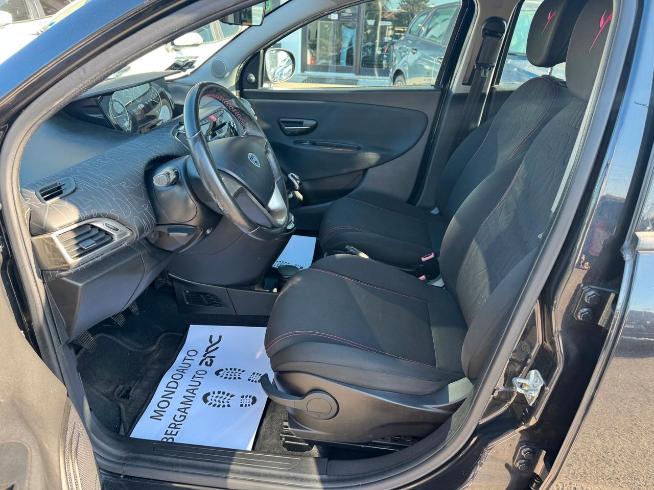 Lancia Ypsilon 2014 1.2 8v GRANDINATA 69cv E6*OK NEOP*75000KM