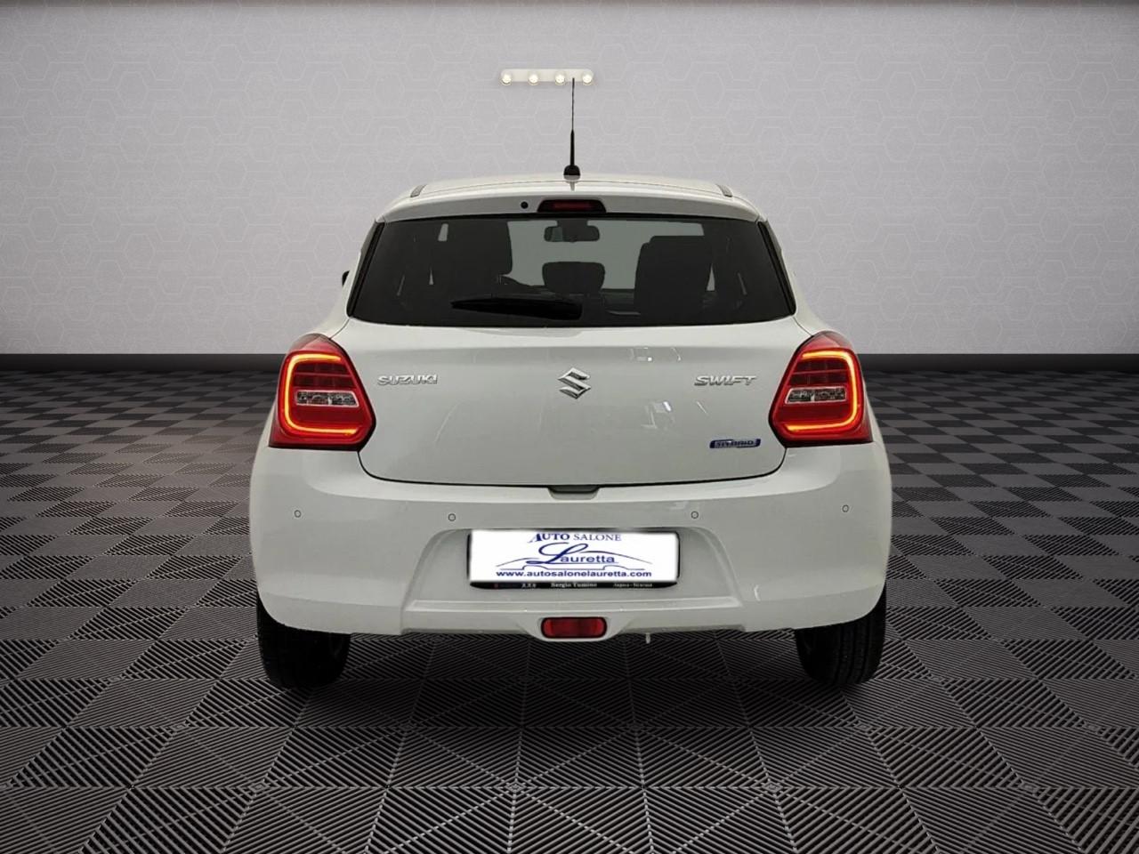 Suzuki Swift 1.2 Hybrid Top