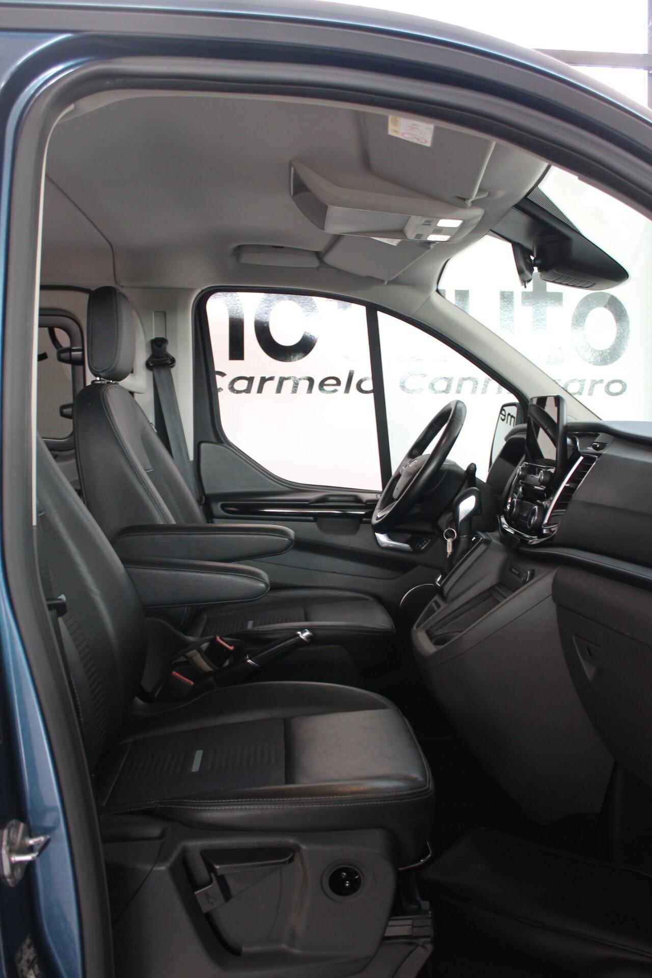 Ford Tourneo Custom 320 2.0 EcoBlue 185CV aut. PC Active