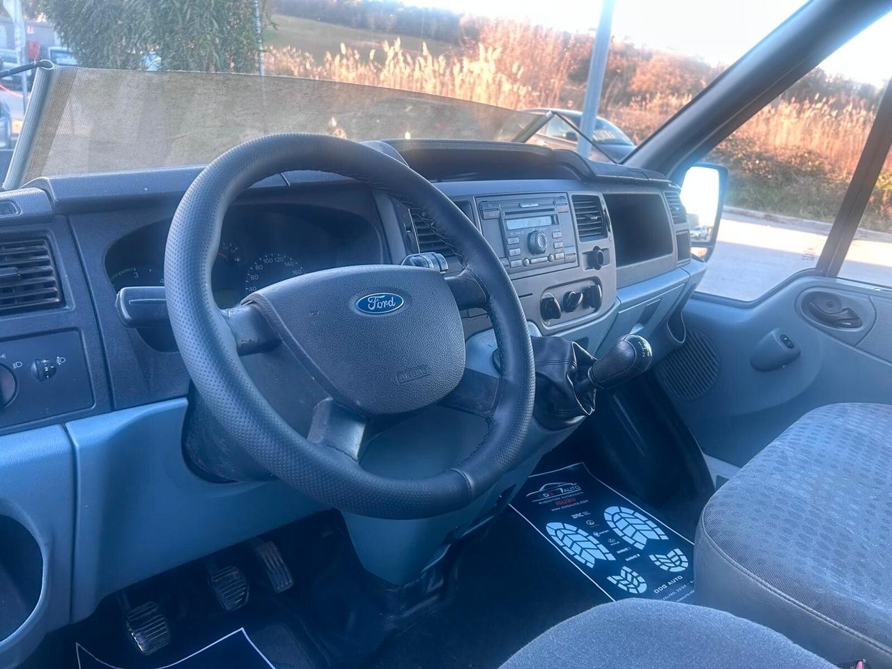 FORD TRASIT FURGONE Posti 3 Diesel 2.2 CV 110 km 194.590 Garanzia 12 mesi