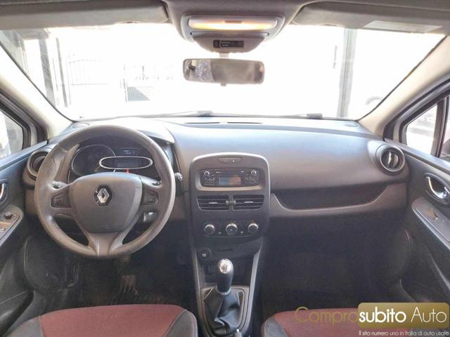 RENAULT Clio 1.5 dCi 8V 90CV (Garanzia 12 Mesi)