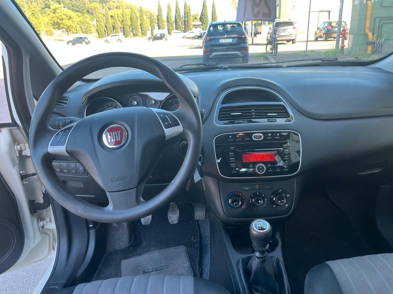 Fiat Punto 1.4 8V 5 porte Natural Power Street