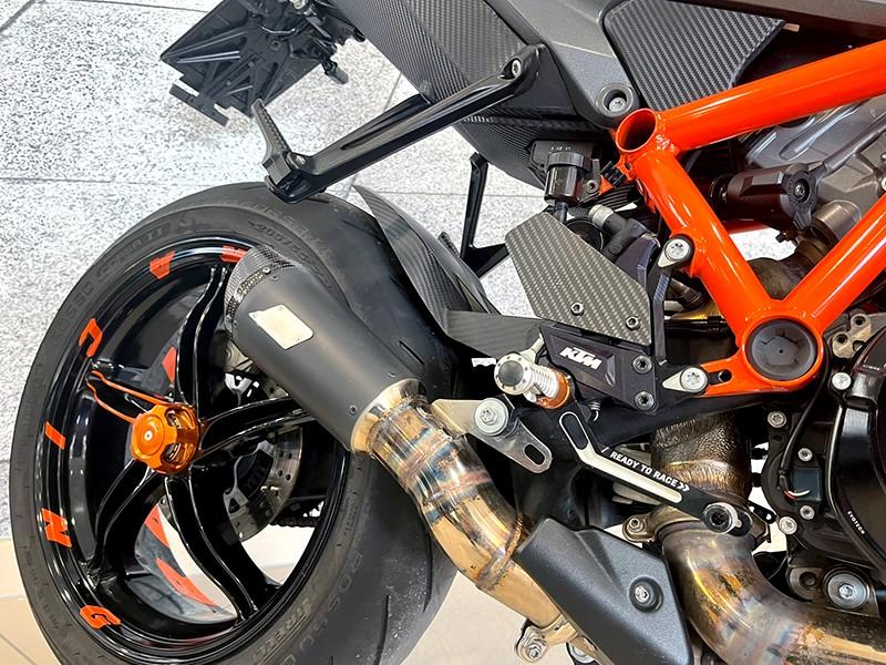 KTM 1290 Super Duke R ABS