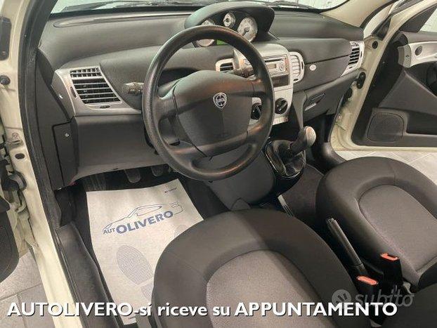 LANCIA Ypsilon 1.3 MJT 75 CV Unyca-UNICOPROPRIET