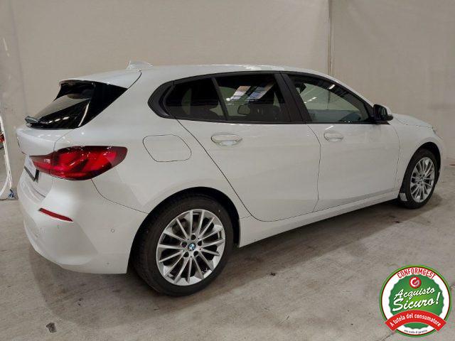 BMW 118 i 5p. Advantage Automatica Led