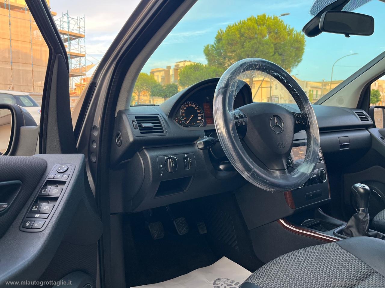 MERCEDES-BENZ A 180 CDI Special Edition