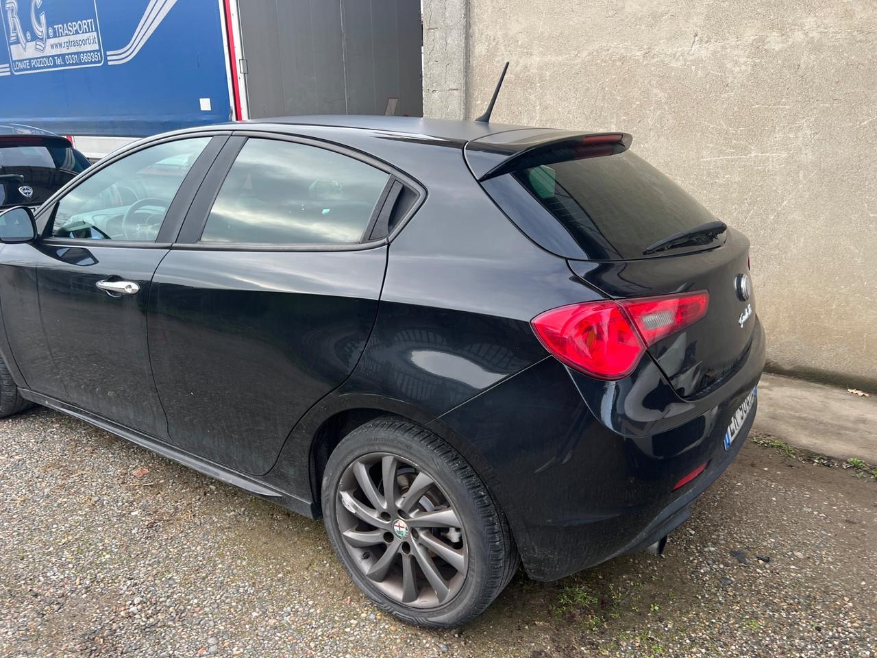 Alfa Romeo Giulietta 1.6 JTDm-2 105 CV Distinctive