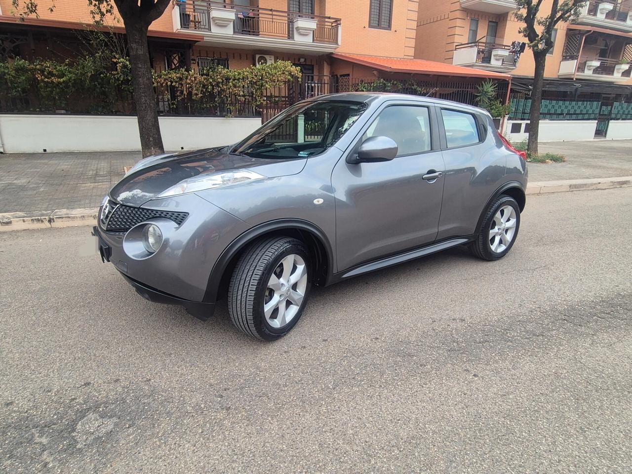 Nissan Juke 1.6 GPL 117cv anno 2014 navigatore retrocamera