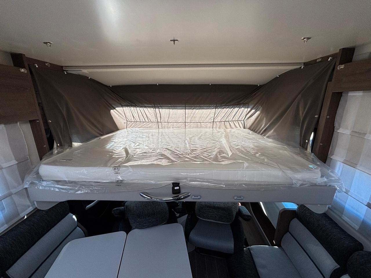 Ci International Magis 87 Integral Selekt camper