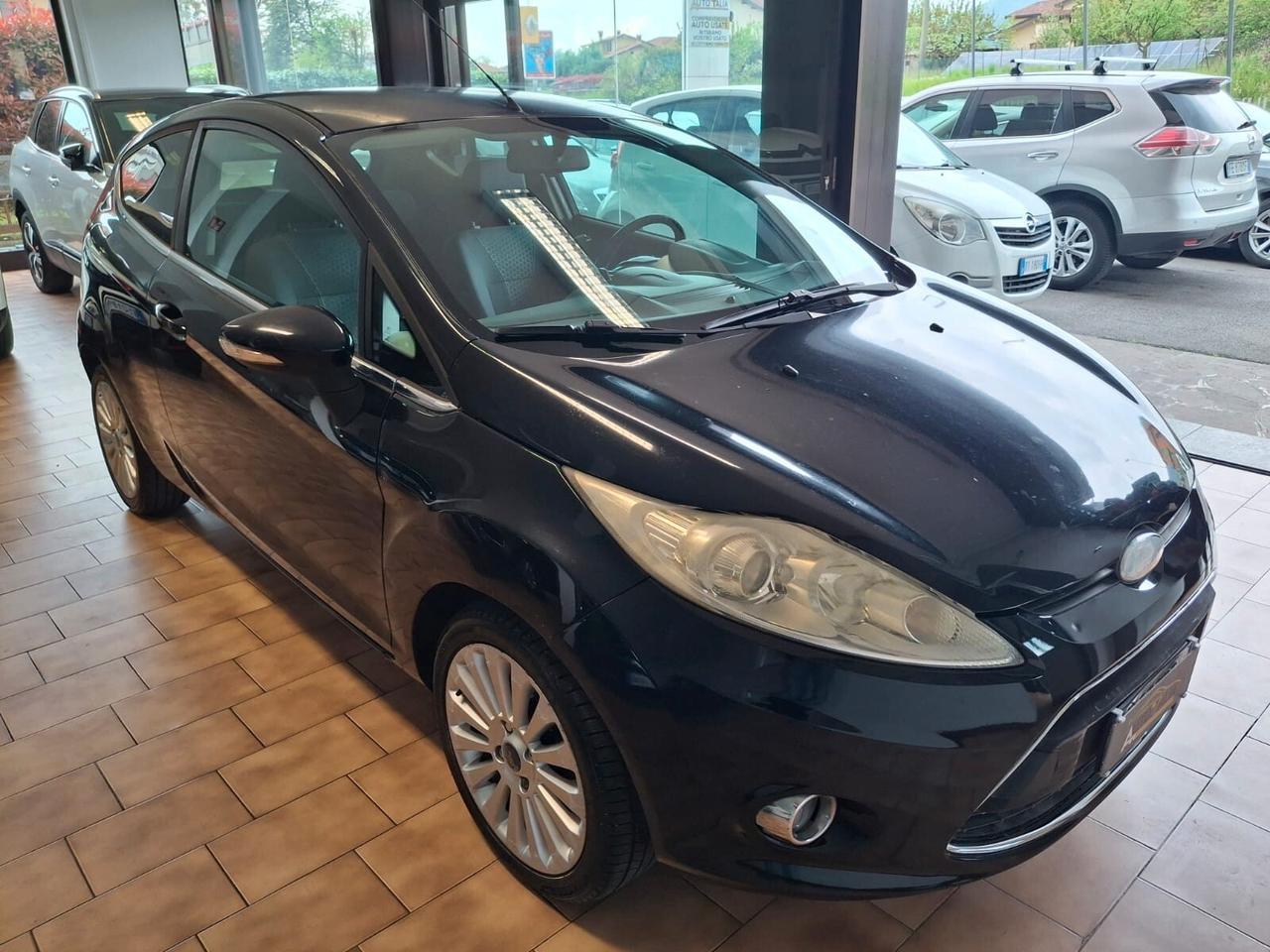 Ford Fiesta 3p 1.2 16v *NEOPATENTATI